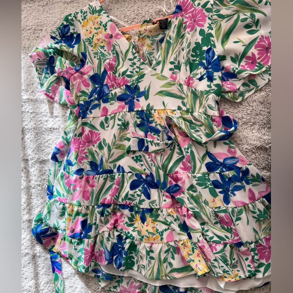 Size 17-18 floral dress